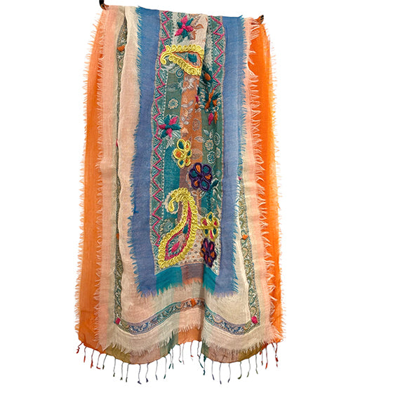 Wool Layer scarf with Threadwork