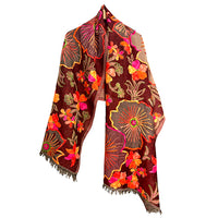 Wool scarf with Threadwork