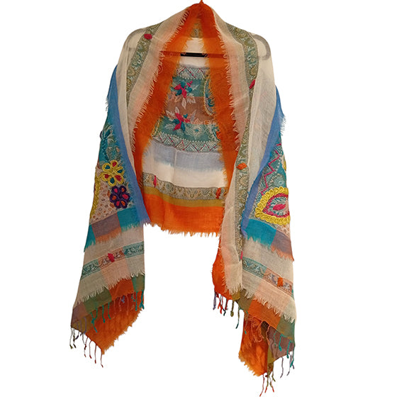 Wool Layer scarf with Threadwork