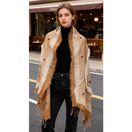 Wool Layer scarf with Threadwork