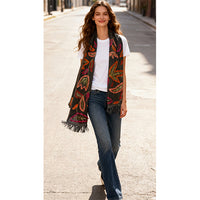 Wool scarf with Threadwork