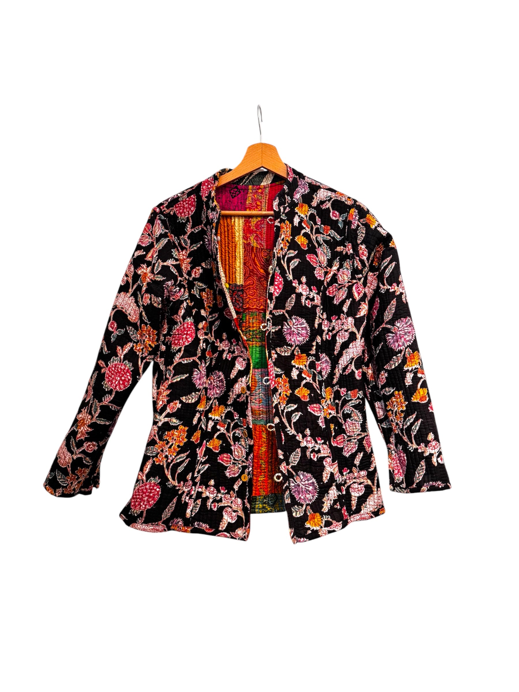 Les Sûtras Cotton - Quilted Jacket Reversible- Black with Pink Flowers
