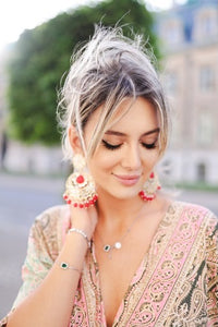 Festive earring in Gold colour