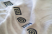 Les Sûtras Towel - Black Geometric