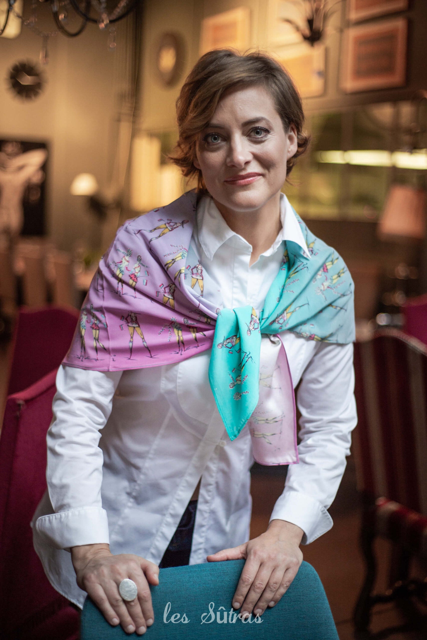 Les Sûtras Sakanana Silk Carré Scarf - I Love Luxembourg