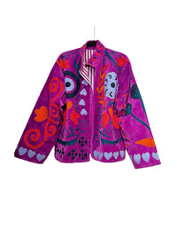 Samtjacke mit Stickerei