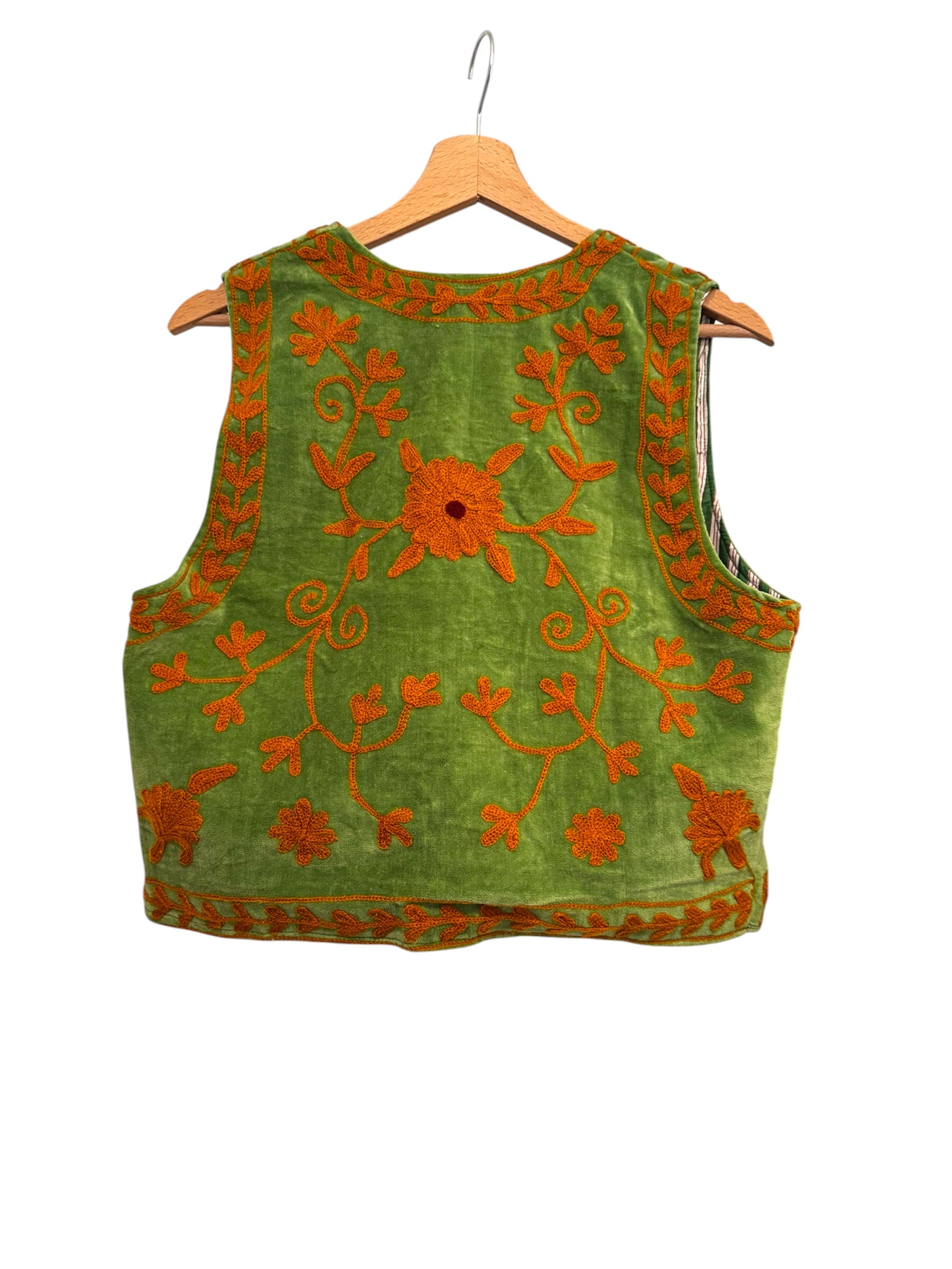 Velvet Suzani Embroidered Gillet - Green