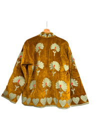 Samtjacke mit Stickerei
