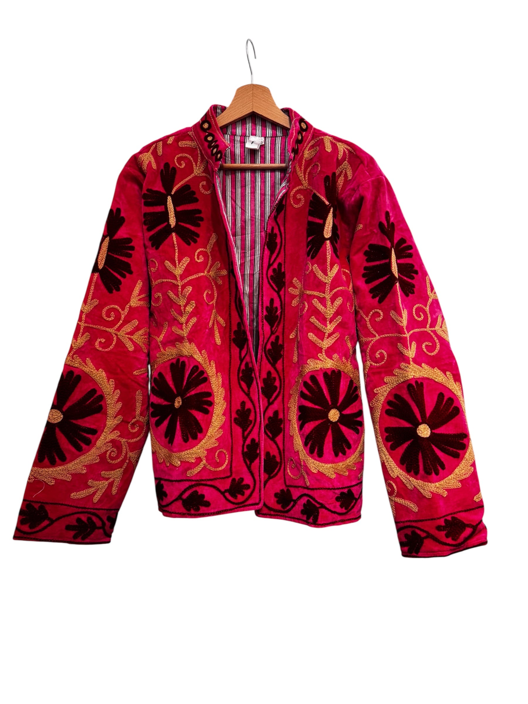 Les Sûtras Velvet Suzani Embroidered Jacket -Pink