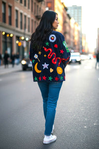 Samtjacke mit Stickerei