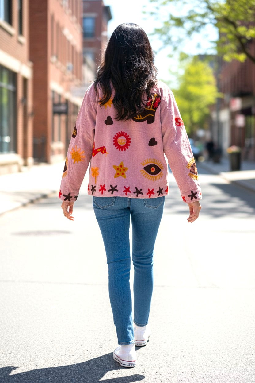 Samtjacke mit Stickerei