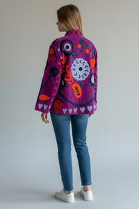 Samtjacke mit Stickerei