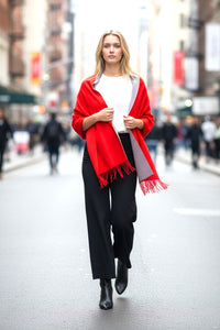 Reversible cape scarf with sleeves Red